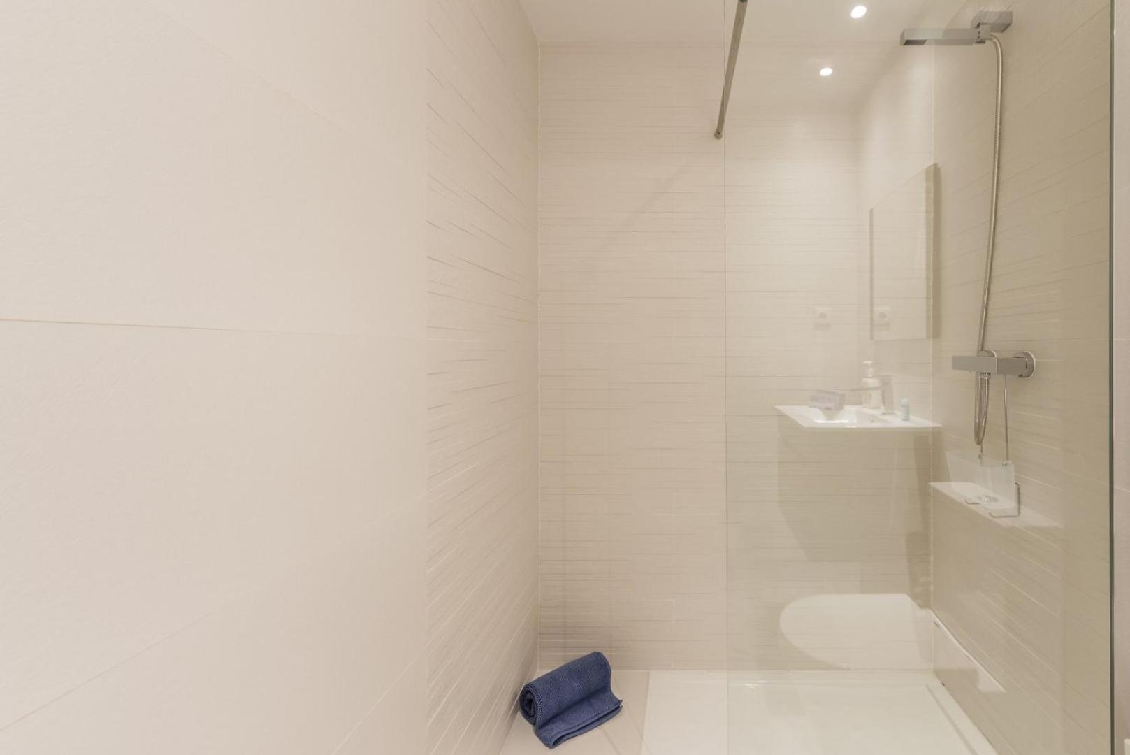 Guestready - Belas Artes Duplex OOporto Exteriör bild
