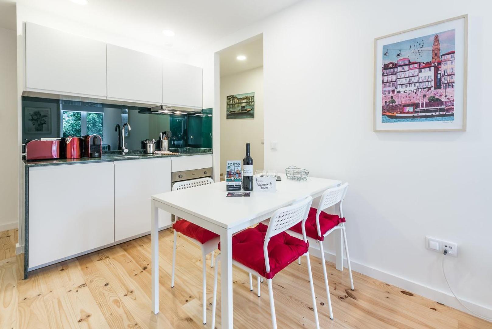 Guestready - Belas Artes Duplex OOporto Exteriör bild